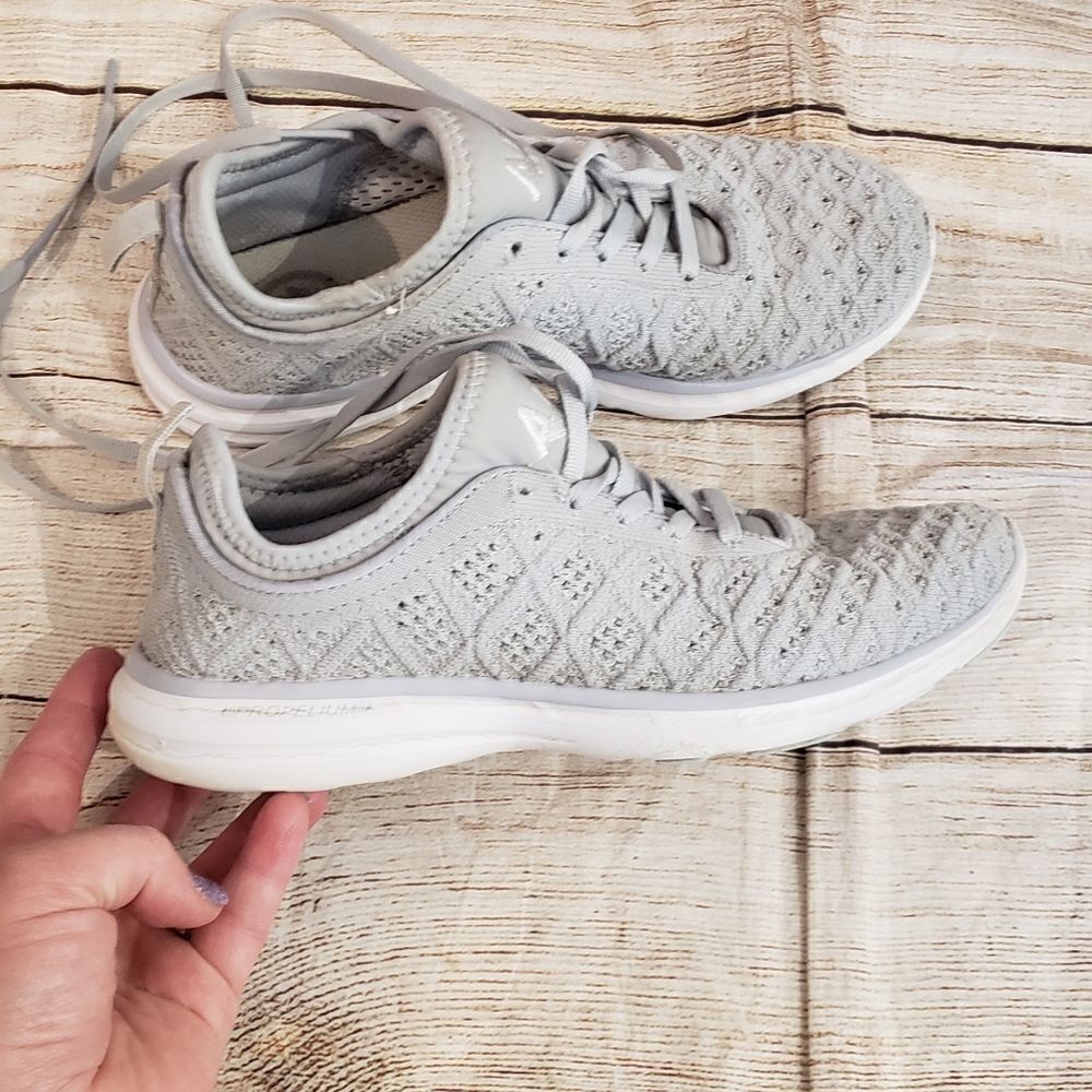 APL Sneakers - Picture 14 of 14